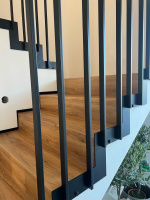Bukoma schody z vinylu Parador Hluk